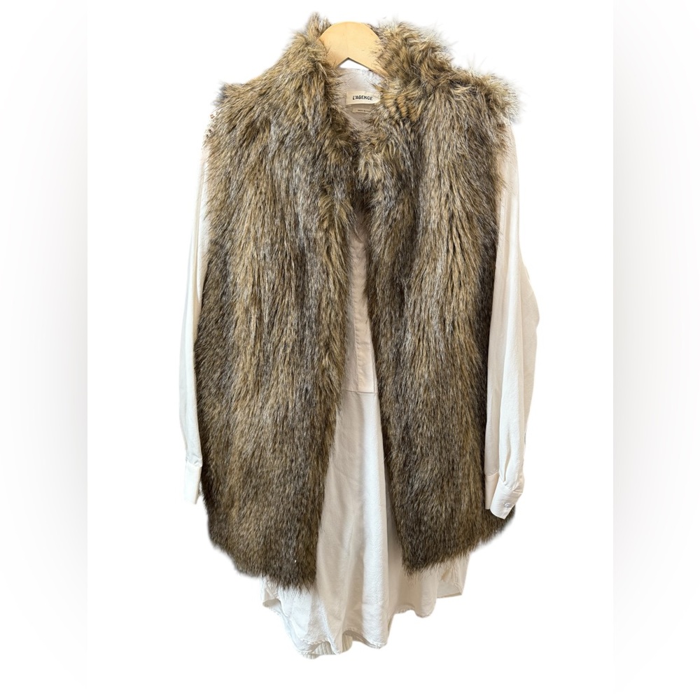 RLZ faux fur Vest Size Large